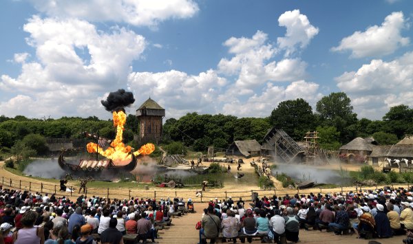 Puy Du Fou Quel Est Le Meilleur Spectacle Selon Les Visiteurs